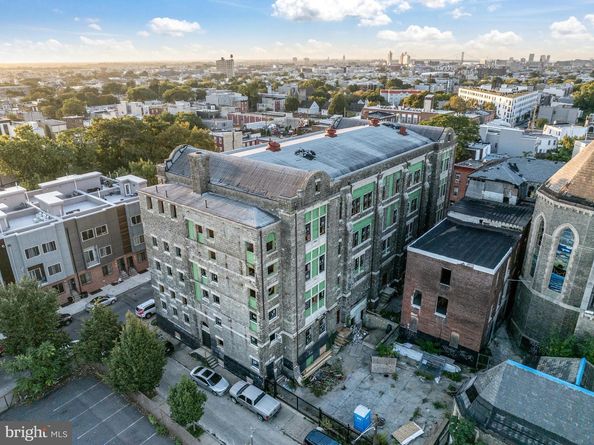 701 W York Street, Philadelphia PA 19133