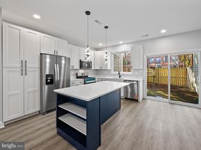 13133 Park Crescent Circle, Herndon VA 20171