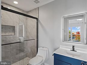 13133 Park Crescent Circle, Herndon VA 20171