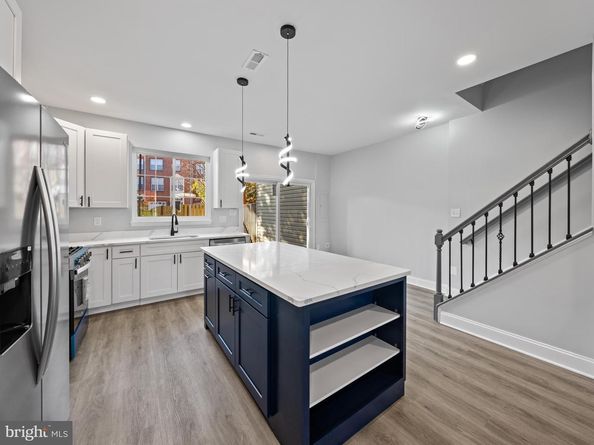 13133 Park Crescent Circle, Herndon VA 20171