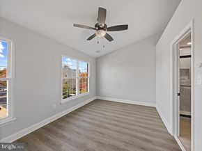 13133 Park Crescent Circle, Herndon VA 20171