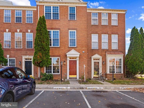 13133 Park Crescent Circle, Herndon VA 20171