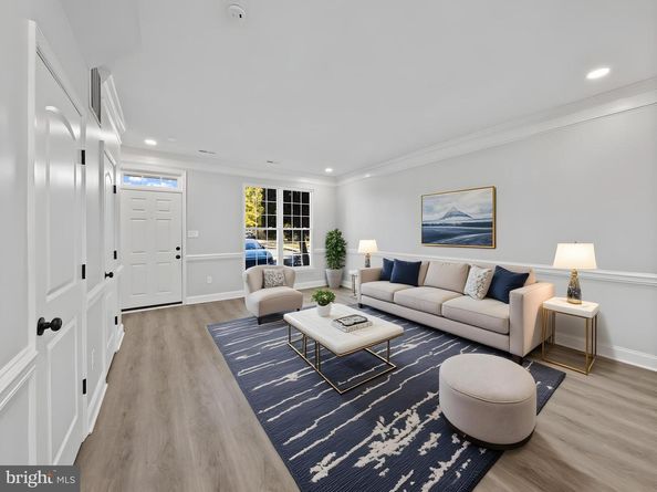 13133 Park Crescent Circle, Herndon VA 20171