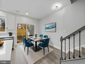 13133 Park Crescent Circle, Herndon VA 20171