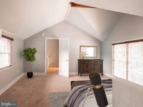 58 W Mechanic Street, New Hope PA 18938