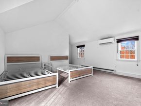 58 W Mechanic Street, New Hope PA 18938