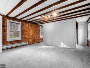 58 W Mechanic Street, New Hope PA 18938