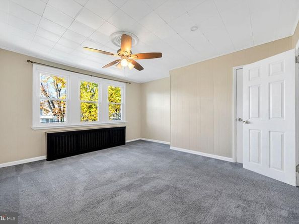 337 Cheswold, Drexel Hill PA 19026