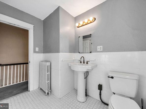 337 Cheswold, Drexel Hill PA 19026