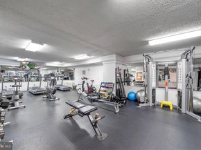 3001 Veazey Terrace NW 923, Washington DC 20008