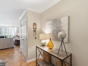 3001 Veazey Terrace NW 923, Washington DC 20008