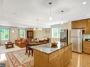 4123 S Four Mile Run Drive B, Arlington VA 22204