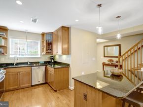 4123 S Four Mile Run Drive B, Arlington VA 22204