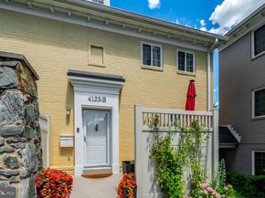4123 S Four Mile Run Drive B, Arlington VA 22204