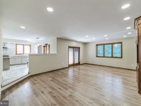 468 Long Lane, Huntingdon Valley PA 19006