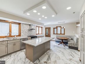468 Long Lane, Huntingdon Valley PA 19006