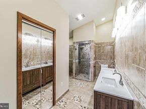 468 Long Lane, Huntingdon Valley PA 19006