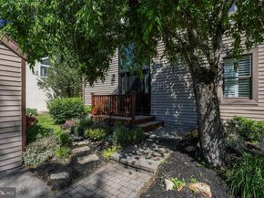 206 Drakes Drum Drive, Bryn Mawr PA 19010