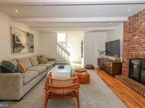 206 Drakes Drum Drive, Bryn Mawr PA 19010