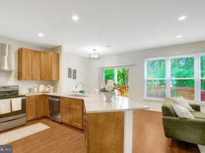 2916 Mainstone Drive, Fairfax VA 22031