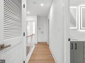240 W Earlham Terrace, Philadelphia PA 19144