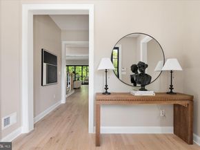 2733 Chesapeake Street NW, Washington DC 20008