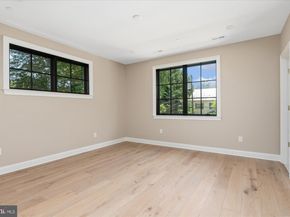 2733 Chesapeake Street NW, Washington DC 20008