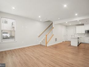 2430 Silver Line Alley, Herndon VA 20171