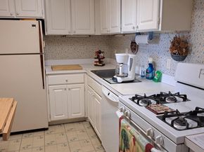 100 West Avenue 411S, Jenkintown PA 19046