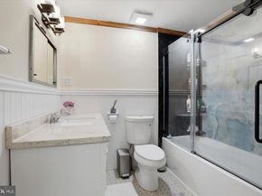 28 County Line Road, Huntingdon Valley PA 19006