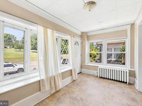 7781 Hasbrook Avenue, Philadelphia PA 19111