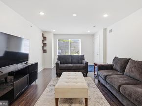 1952 N 6TH Street 1, Philadelphia PA 19122