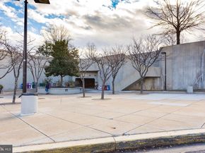 903 Harrison Circle, Alexandria VA 22304