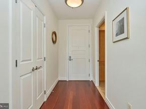 8220 Crestwood Heights Drive 1417, Mclean VA 22102