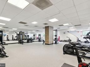 2111 Wisconsin Avenue NW 411, Washington DC 20007