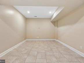 2612 24TH Street N, Arlington VA 22207