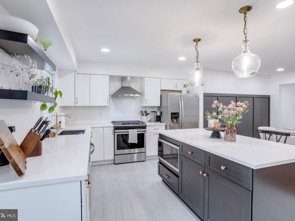 7842 Ashley Glen Road, Annandale VA 22003