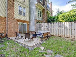 7842 Ashley Glen Road, Annandale VA 22003