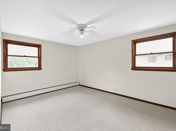 69 Beth Drive, Richboro PA 18954