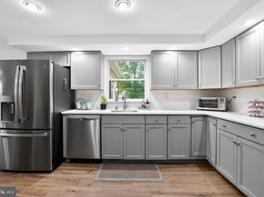 69 Beth Drive, Richboro PA 18954
