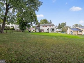 69 Beth Drive, Richboro PA 18954