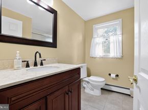 69 Beth Drive, Richboro PA 18954