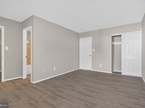 402 Reneau Way, Herndon VA 20170