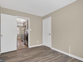 402 Reneau Way, Herndon VA 20170