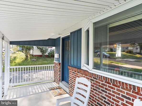 194 Ann Lane, Warminster PA 18974