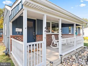 194 Ann Lane, Warminster PA 18974
