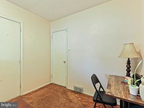 194 Ann Lane, Warminster PA 18974