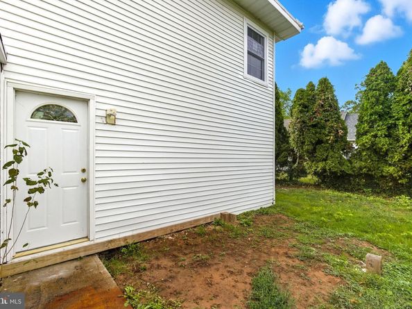 305 Miller Avenue, Croydon PA 19021