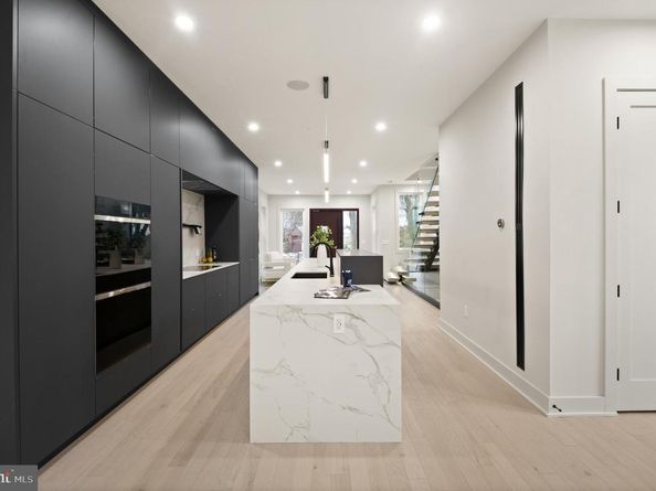 6116 30TH Street NW, Washington DC 20015