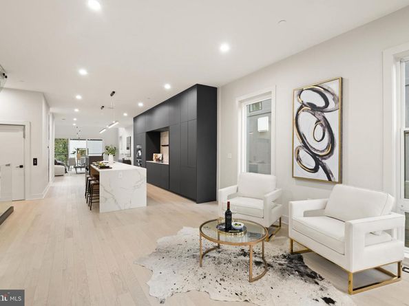 6116 30TH Street NW, Washington DC 20015